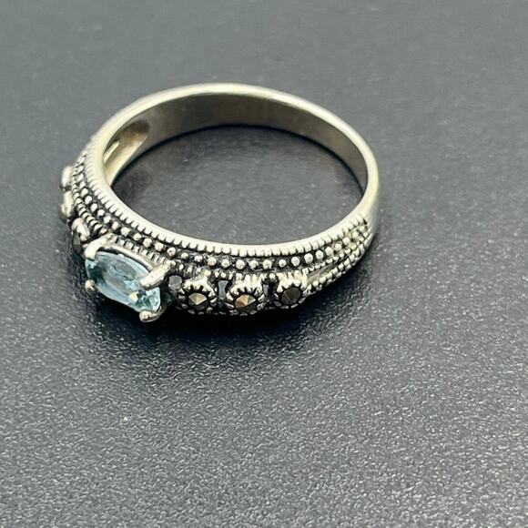 Alwand Vahan AV Signed Sterling Silver Blue Topaz Marcasite Dotted Ring Size 8 - Picture 8 of 12